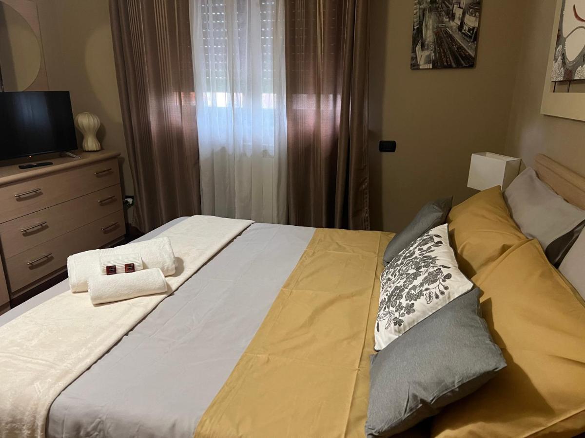 Charme & Relax - Fiera Di Roma - Fiumicino Airport Apartment Ponte Galeria Bagian luar foto