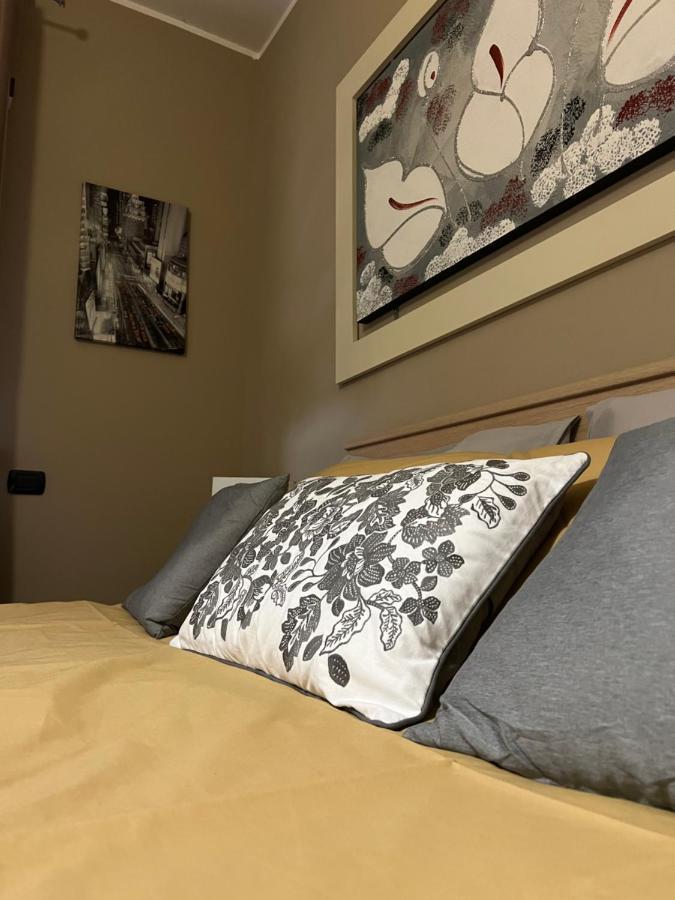 Charme & Relax - Fiera Di Roma - Fiumicino Airport Apartment Ponte Galeria Bagian luar foto